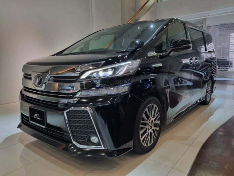 Toyota Vellfire Z Car Rental in Singapore